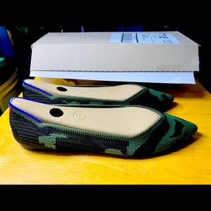 Brand new rothy’s the point camo